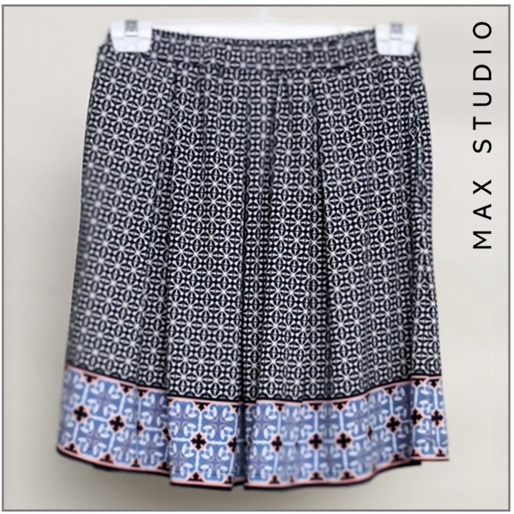 Max Studio Women's Pleated Skirt w/Pockets